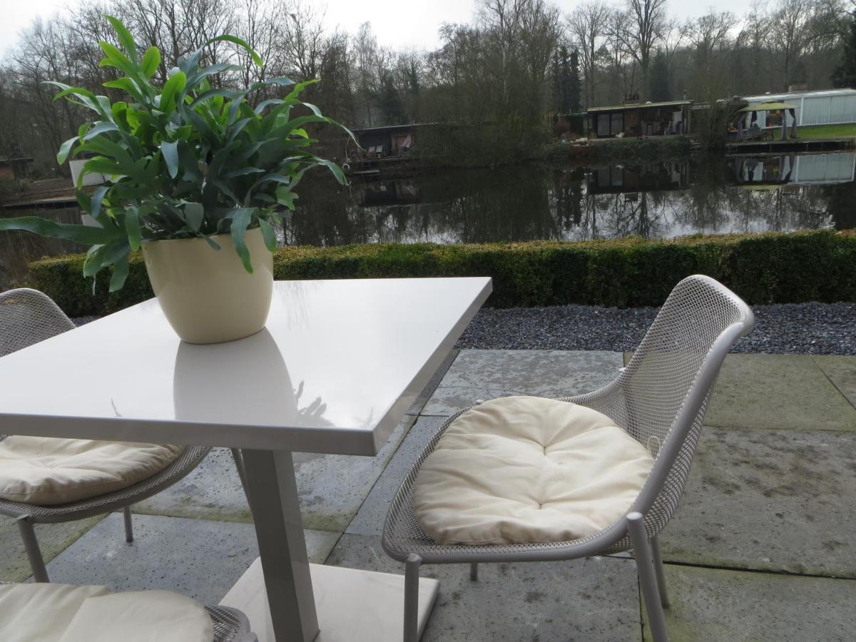 Gerenoveerd Huisje Gelegen Aan Water Bij Bos Villa Lanaken Kültér fotó